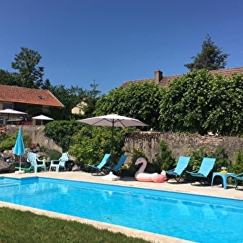 Gîtes La Tourelle - Le Chevalier - UXEAU