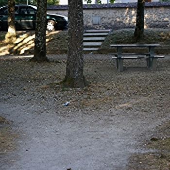 Aire de pique-nique d'Is-sur-Tille - IS-SUR-TILLE