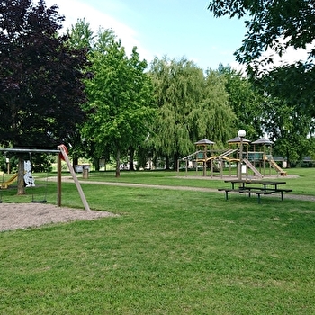 Camping La Louvière à Soing - SOING-CUBRY-CHARENTENAY