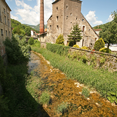 Aire de pique-nique Place des Salines