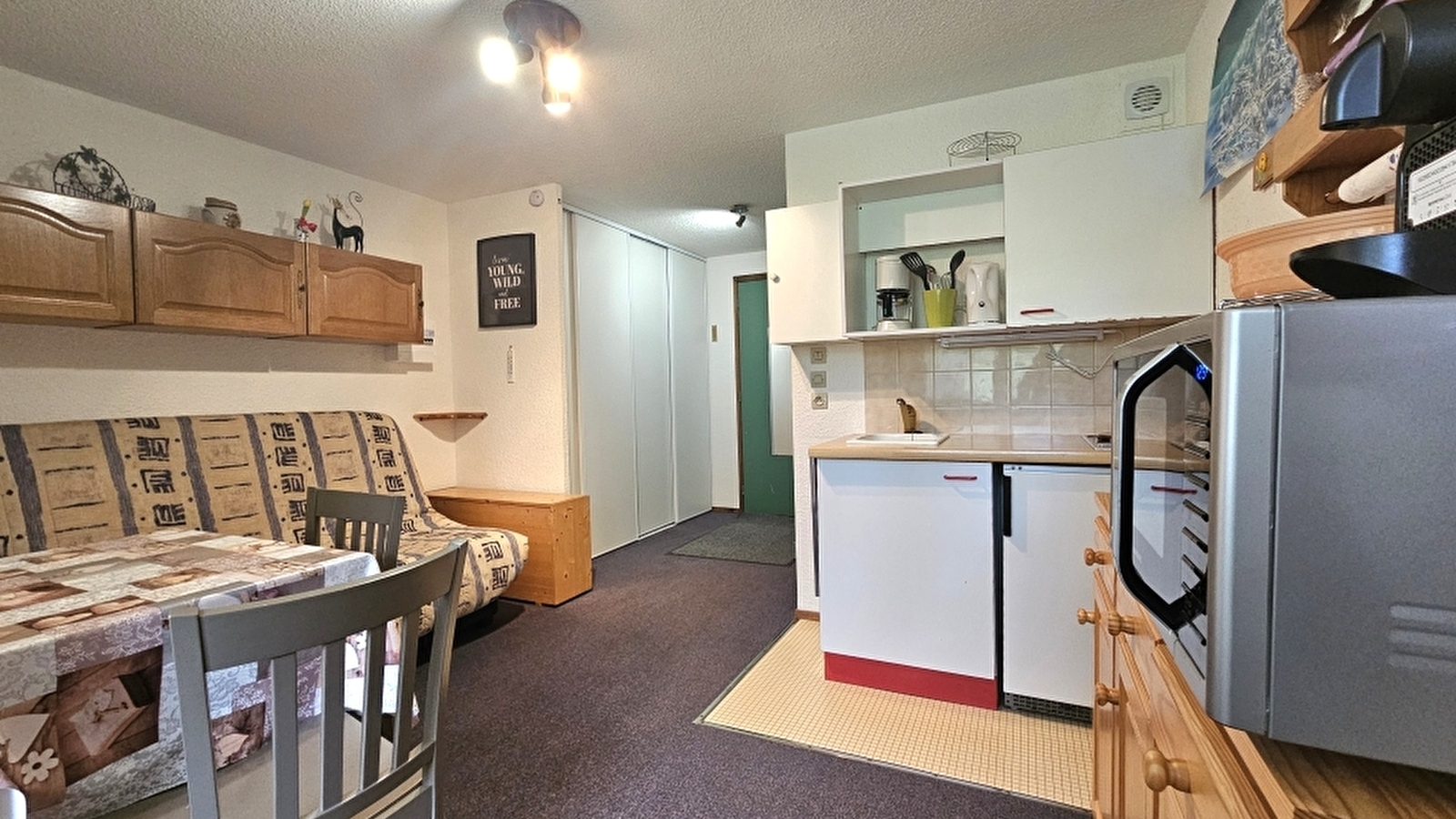 Les Adraits - Studio en résidence - R401VIG00