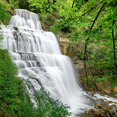 Le Tour des cascades du Hérisson