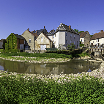 Liaison gare à gare Morvan - Canal du Nivernais via la Loire - LUZY