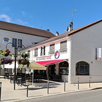 Hôtel-Restaurant Le Chapon Bressan - BRANGES