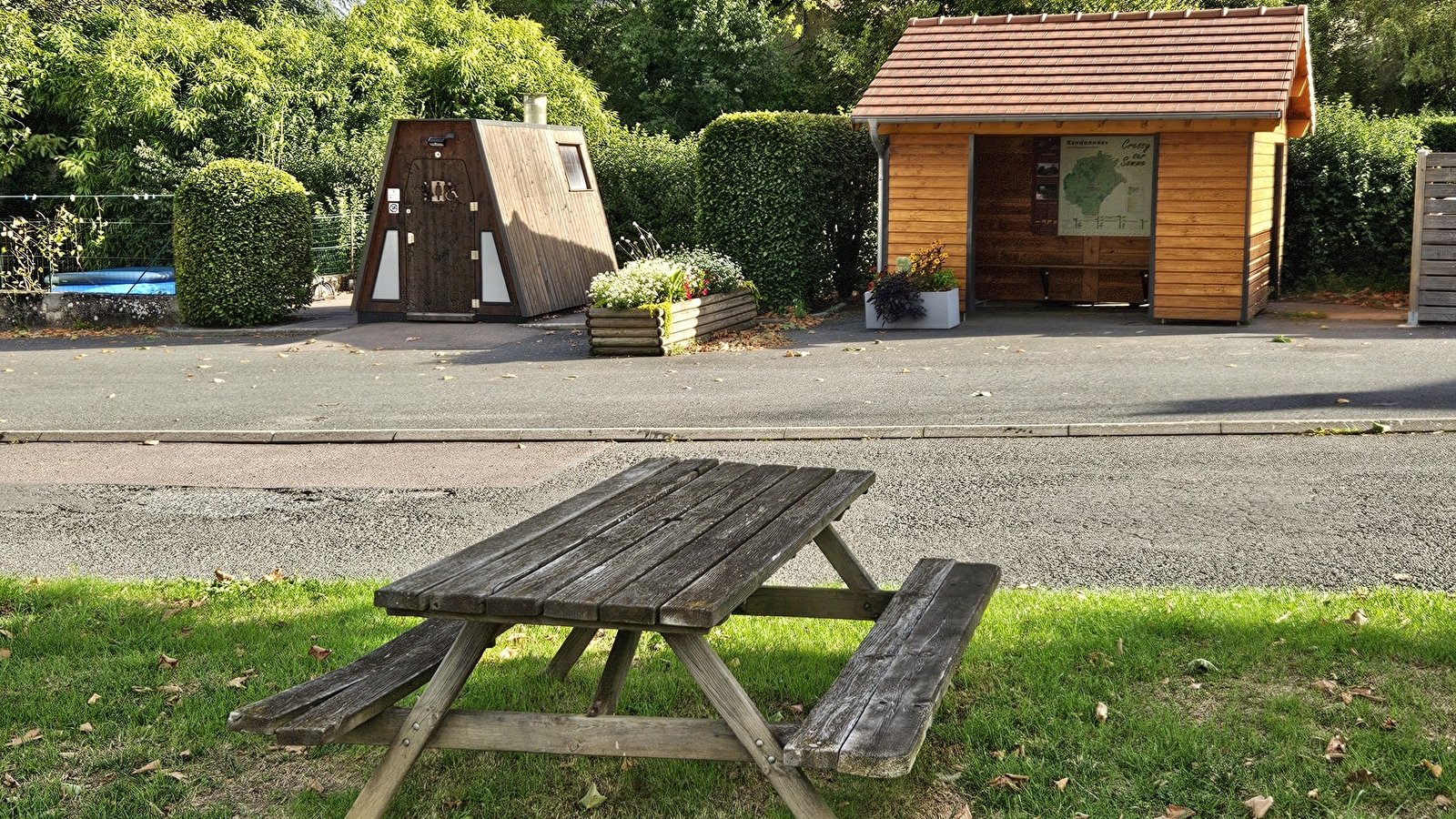 Aire de pique-nique et wc publics