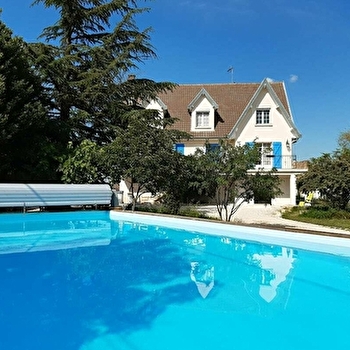 La Maison Bleue - CORPEAU