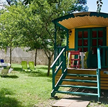 Roulotte du parc aux daims - SCEY-SUR-SAONE-ET-SAINT-ALBIN