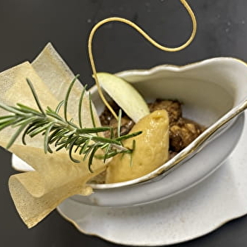 Restaurant 'Lucienne fait des siennes' - SAINT-AMOUR-BELLEVUE