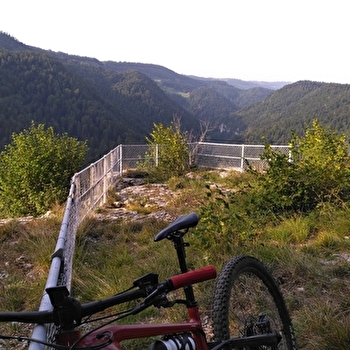 La franco-suisse - n° 18 - DAMPRICHARD