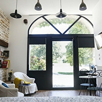 Au fond du terroir... à gauche - CHAMPVANS