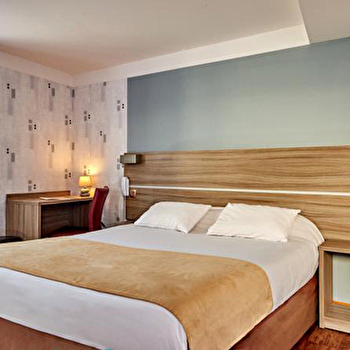 Hôtel Au Relais Nivernais - NEVERS