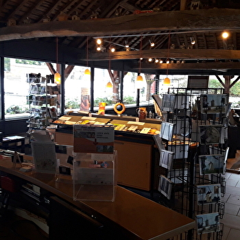 Office de Tourisme de Puisaye-Forterre - BIT de Saint-Amand-en-Puisaye - SAINT-AMAND-EN-PUISAYE