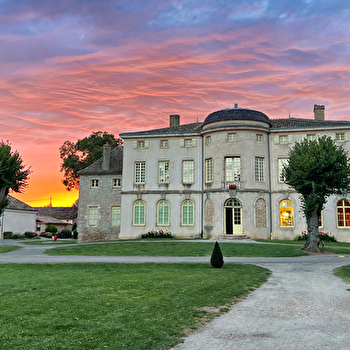 Castel-Camping Château de l'Epervière - GIGNY-SUR-SAONE