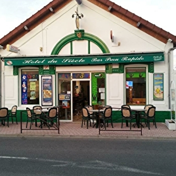 Hotel du siècle - CERCY-LA-TOUR