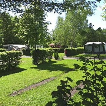 Camping la pierre - MELISEY