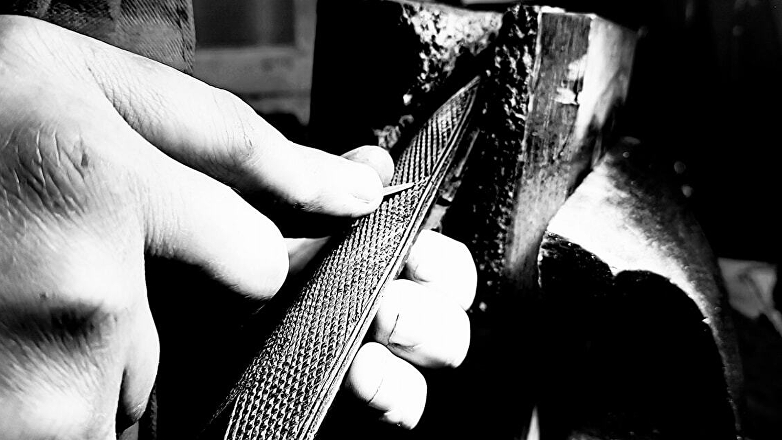 JAMES - Coutellerie Armurerie 