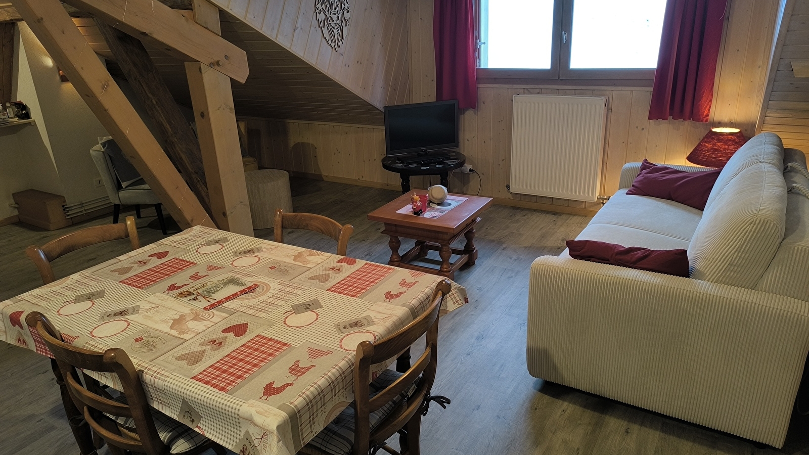 Appartement en maison mitoyenne - R522BAI00
