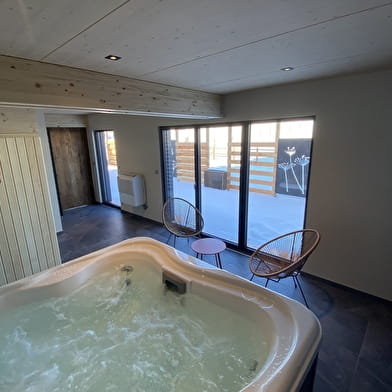 La miellerie des combes, côté ouest