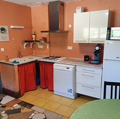 Gîte Jacuzzi de la source - Domaine de Fontenelay