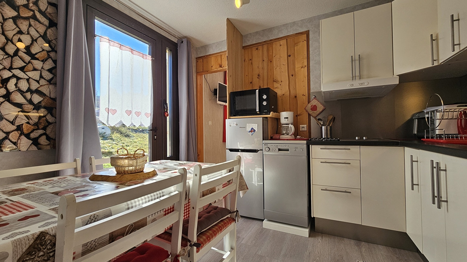 L'Orée des Pistes - Studio en résidence - R422ROU00