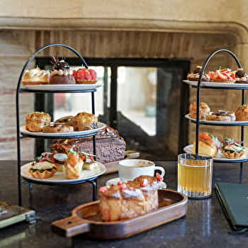 Le Tea Time de l'Hostellerie de Levernois - LEVERNOIS