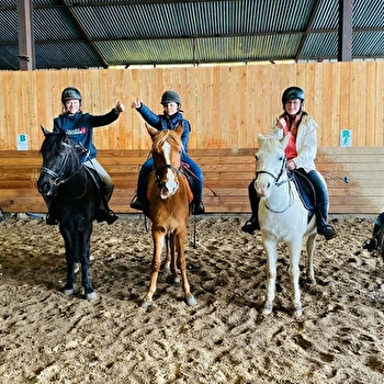 Centre équestre L'Agora du Cheval - COSNE-COURS-SUR-LOIRE