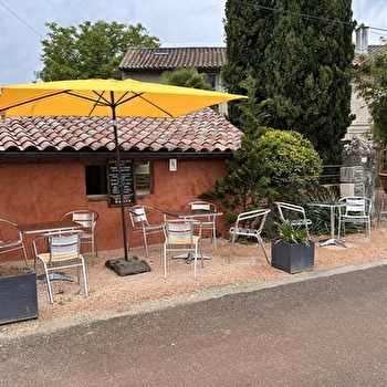 L'Escale du Port Brouard - Location de canoës - SAINT-ALBAIN
