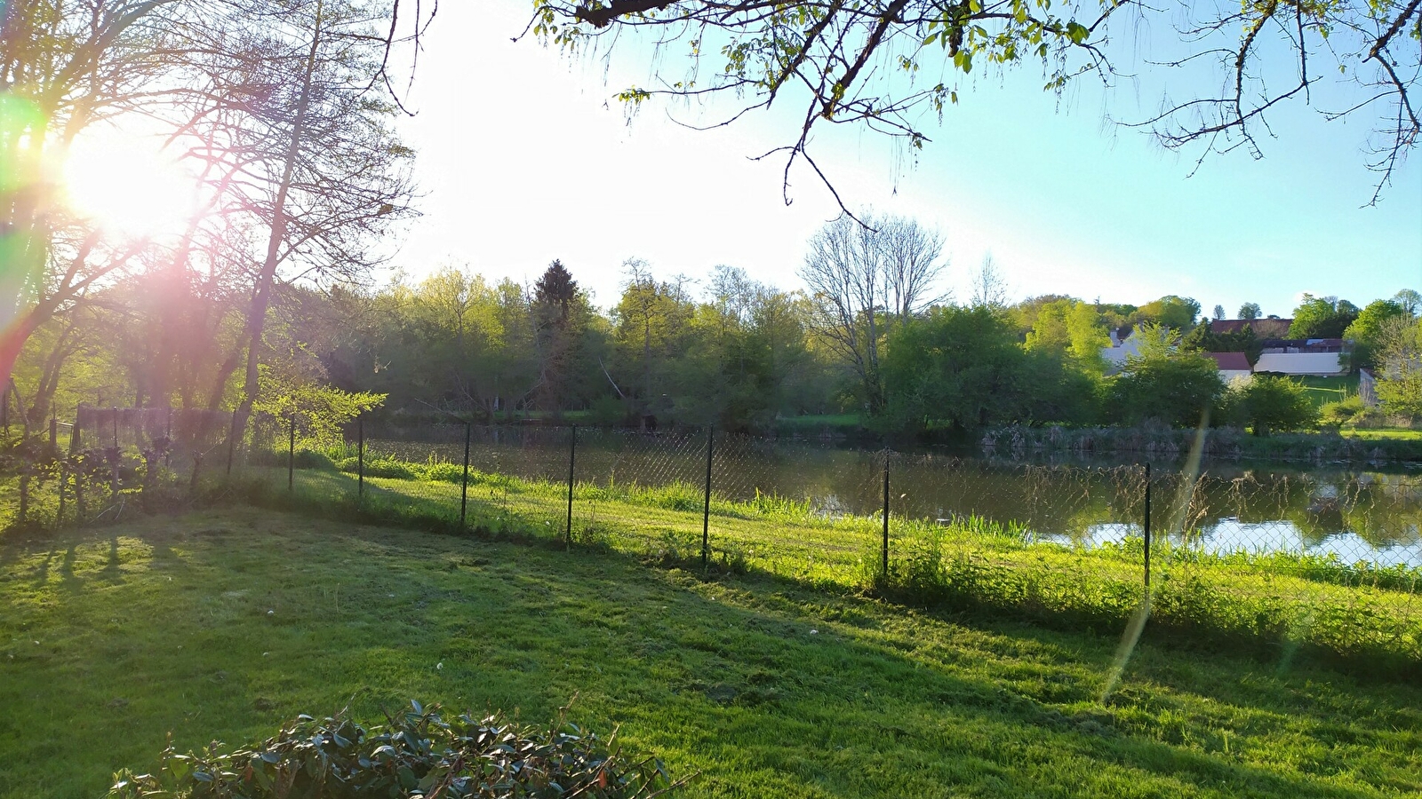 Camping Onlycamp Les Berges de l'Yonne