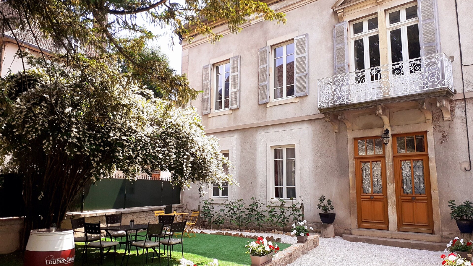 Caveau de dégustation Loubet-Dewailly - Découverte des vins de la Côte de Beaune