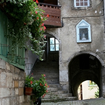 La Basse Cour - BAUME LES DAMES