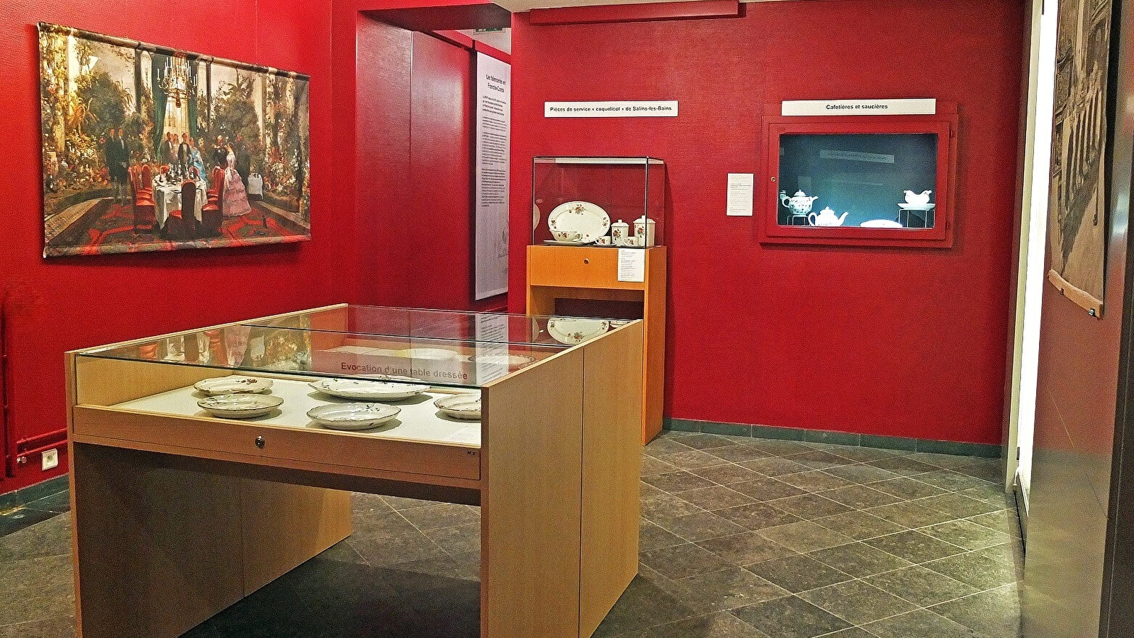 Visite nocturne au musée : la collection faïence