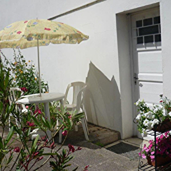 Meublé 'Chantal Ducloyer' - CHAGNY