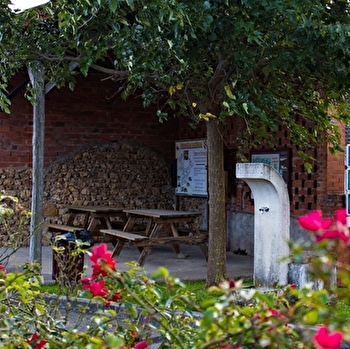 Aire de stationnement pour les camping-cars - SEMUR-EN-BRIONNAIS