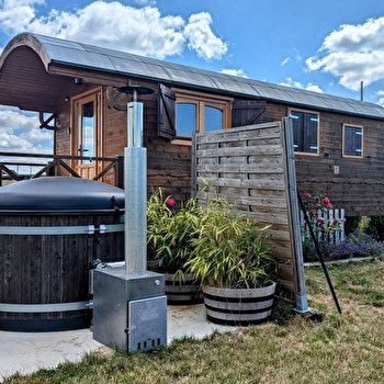La Roulotte du Domaine des Nomades - MIMEURE