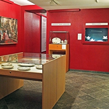 Visite nocturne au musée : la collection faïence - PONTARLIER