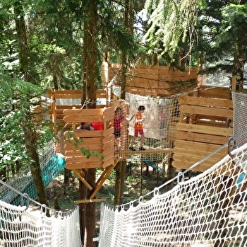 Le village des écureuils - CLAIRVAUX-LES-LACS