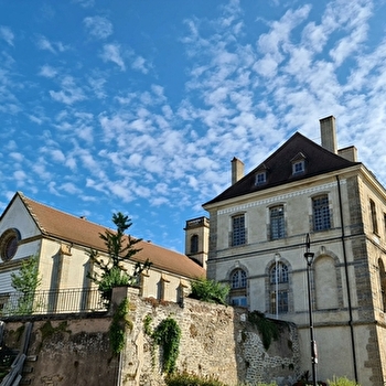 Abbaye de Corbigny - CORBIGNY