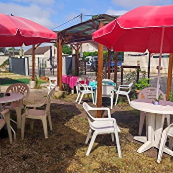 L'Hirond'Aile - bar - terrasse - VARANGES