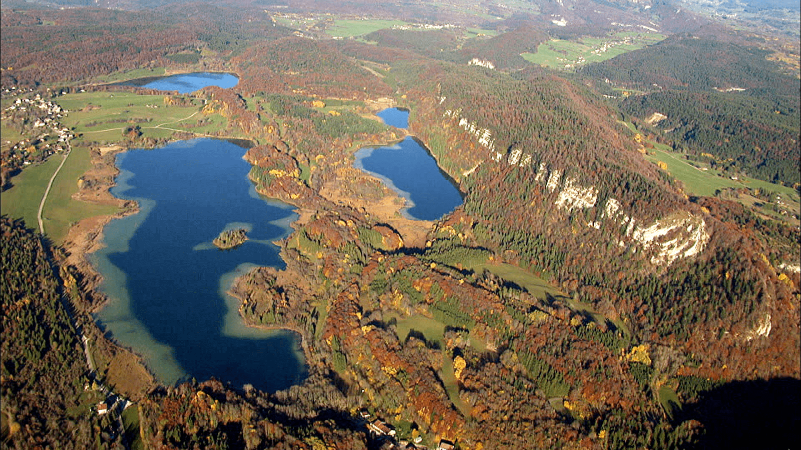 Pic de l'Aigle et belvédère des 4 lacs
