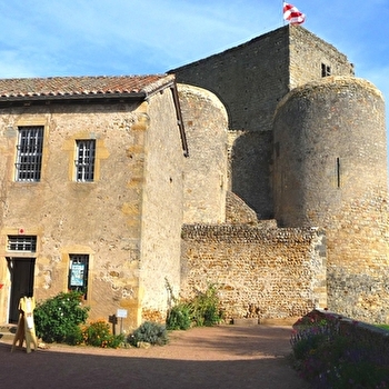 Château Saint-Hugues - SEMUR-EN-BRIONNAIS