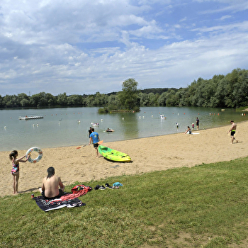 Camping - Les Lacs d'Osselle - OSSELLE-ROUTELLE
