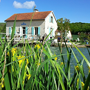 La 34S - Ecluse du Banet - Le Nid de l'Eclusier - Gissey-sur-Ouche