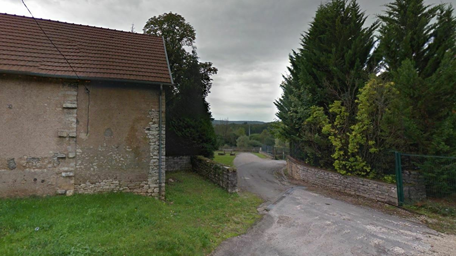 Bords de l'Ognon à Larians