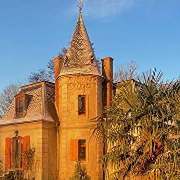 Château de Vaux - Maison de la  Tour - ETANG-SUR-ARROUX