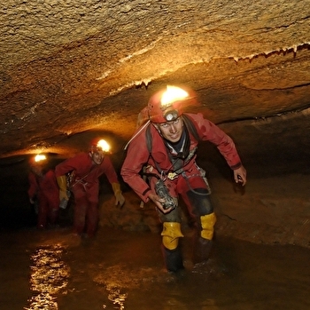 Sports Nature Évasion - Spéléologie - VUILLAFANS