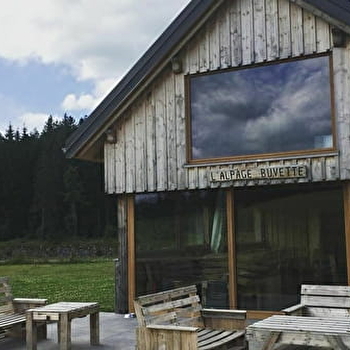 Alpage des Granges Raguin - Trottinettes électriques, bouées et raquettes - ROCHEJEAN