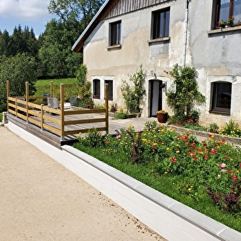 Le Gîte des Hauts Sapins - VERRIERES-DE-JOUX