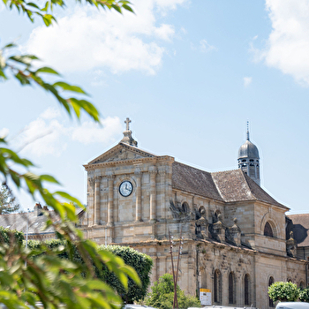 Notre Dame de l'Assomption actuelle chapelle du lycée Bonaparte - AUTUN