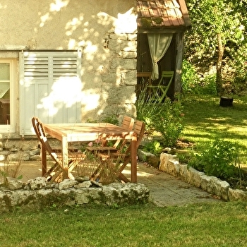 Auprès du Verger - ECHEVANNES