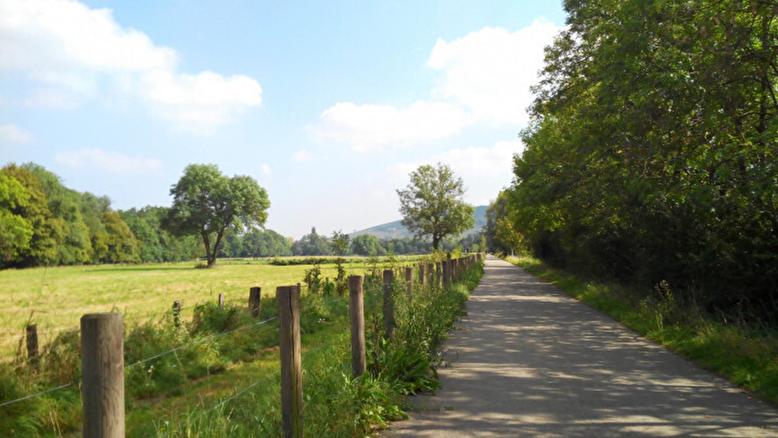 Autour de la voie verte - Le chemin des mûriers - Boucle 6.1